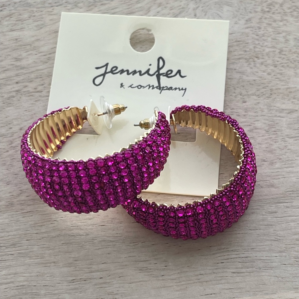 Chic Pink and Gold Earrings with Delicate Craftsmanship - Picture 8 of 11